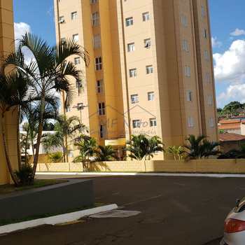 Apartamento em Pirassununga, bairro Spazio Painguás