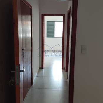 Casa em Pirassununga, bairro Vila Nova