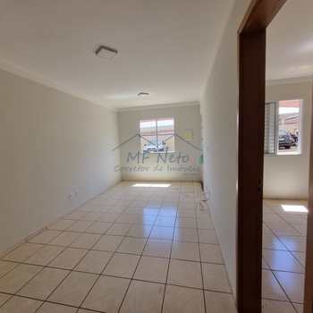 Apartamento em Pirassununga, bairro Residencial Ville Liberta