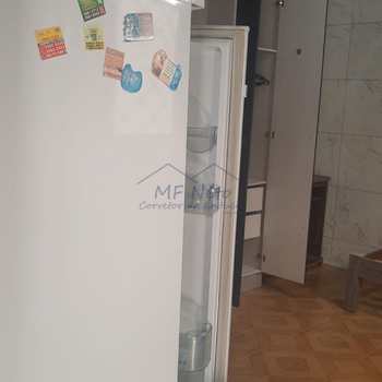 Casa Comercial em Pirassununga, bairro Jardim Eldorado