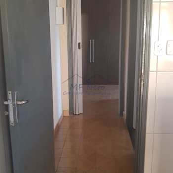 Casa Comercial em Pirassununga, bairro Jardim Eldorado