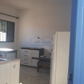 Casa Comercial em Pirassununga, bairro Jardim Eldorado
