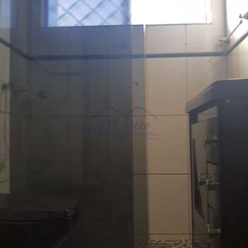 Casa Comercial em Pirassununga, bairro Jardim Eldorado