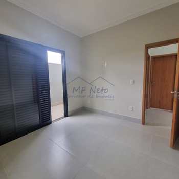 Casa em Pirassununga, bairro Residencial Bouganville Sabiá