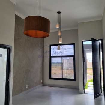 Casa em Pirassununga, bairro Residencial Bouganville Sabiá
