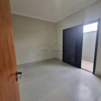 Casa em Pirassununga, bairro Residencial Bouganville Sabiá