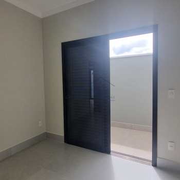 Casa em Pirassununga, bairro Residencial Bouganville Sabiá