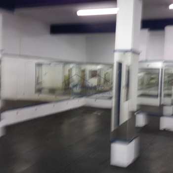 Prédio Comercial em Pirassununga, bairro Centro
