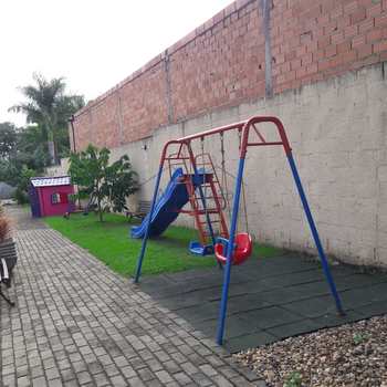 Apartamento em Pirassununga, bairro Centro