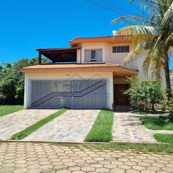 Casa em Pirassununga, bairro Cidade Jardim
