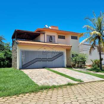 Casa em Pirassununga, bairro Cidade Jardim