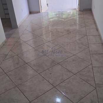 Casa em Pirassununga, bairro Jardim Elite