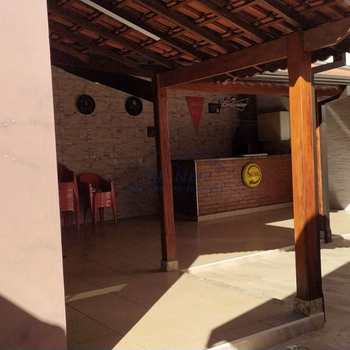 Casa em Pirassununga, bairro Residencial Ilha do Sol