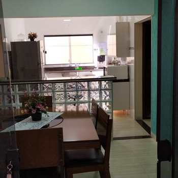 Casa em Pirassununga, bairro Residencial Ilha do Sol