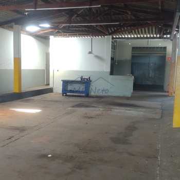 Armazém ou Barracão em Pirassununga, bairro Vila Guilhermina