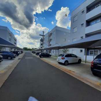 Apartamento em Pirassununga, bairro Residencial Eldorado