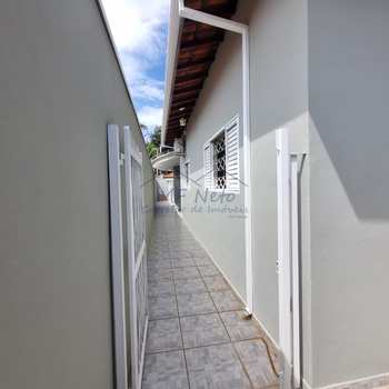 Casa em Pirassununga, bairro Jardim Europa
