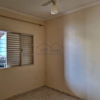 Casa em Pirassununga, bairro Jardim Carlos Gomes