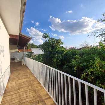 Casa em Pirassununga, bairro Jardim Carlos Gomes