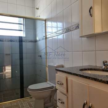 Casa em Pirassununga, bairro Jardim Carlos Gomes