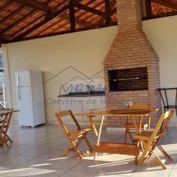 Apartamento em Pirassununga, bairro Vila Santa Terezinha