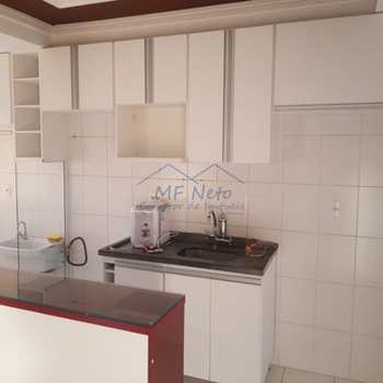 Apartamento em Pirassununga, bairro Vila Santa Terezinha