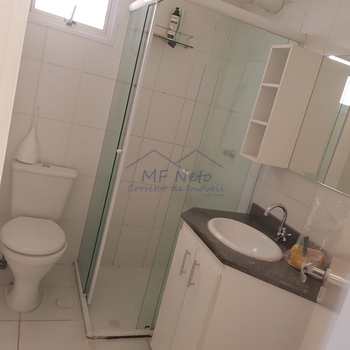 Apartamento em Pirassununga, bairro Vila Santa Terezinha
