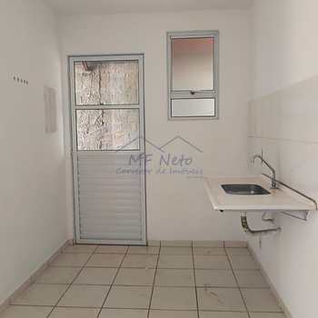 Casa em Pirassununga, bairro Parque Terras de Santa Maria