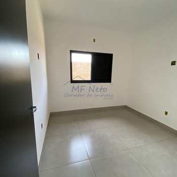 Casa em Pirassununga, bairro Jardim Ament