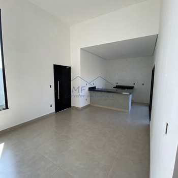 Casa em Pirassununga, bairro Jardim Ament