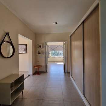 Casa em Pirassununga, bairro Vila Steola