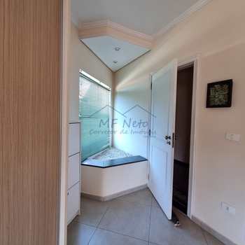 Casa em Pirassununga, bairro Vila Steola