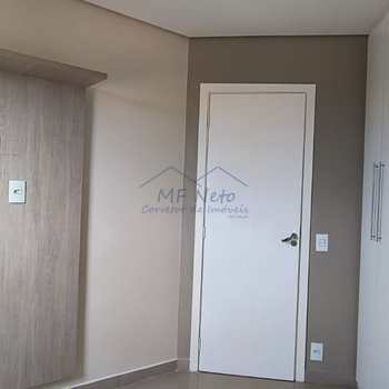 Apartamento em Pirassununga, bairro Vila Santa Terezinha