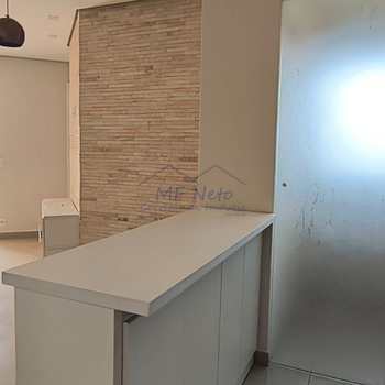 Apartamento em Pirassununga, bairro Vila Santa Terezinha