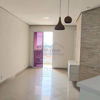 Apartamento em Pirassununga, bairro Vila Santa Terezinha