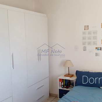 Apartamento em Pirassununga, bairro Rosário