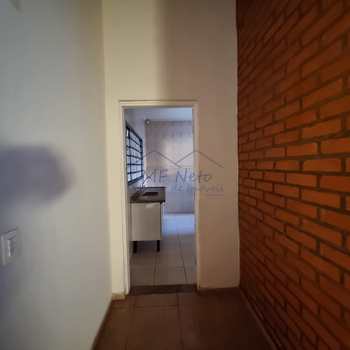 Casa em Pirassununga, bairro Jardim Itália