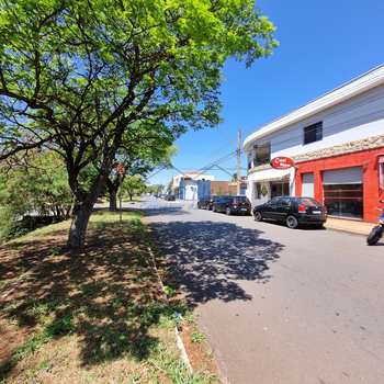 Sala Comercial em Pirassununga, bairro Centro Empresarial Painguás