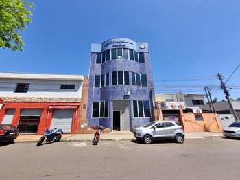 Sala Comercial, código 10133644 em Pirassununga, bairro Centro Empresarial Painguás
