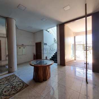 Sala Comercial em Pirassununga, bairro Centro Empresarial Painguás