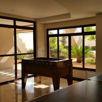 Apartamento em Pirassununga, bairro Centro