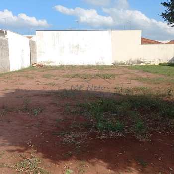 Terreno em Pirassununga, bairro Residencial Vila Romana