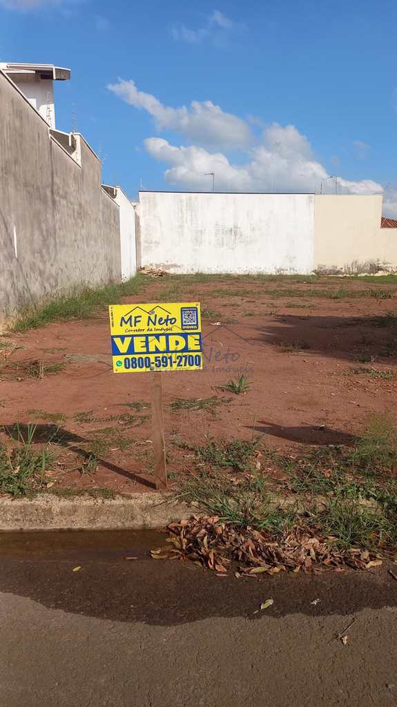 Terreno em Pirassununga, no bairro Residencial Vila Romana