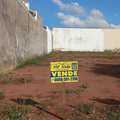 Terreno em Pirassununga, bairro Residencial Vila Romana