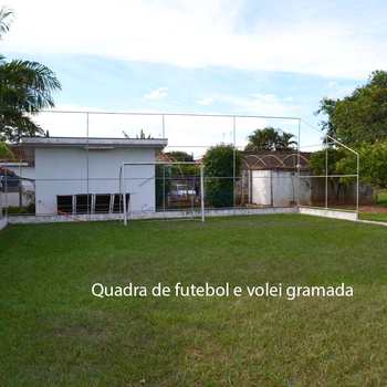 Chácara em Porto Ferreira, bairro Estância dos Granjeiros