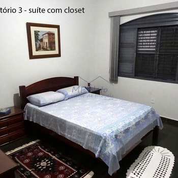Chácara em Porto Ferreira, bairro Estância dos Granjeiros