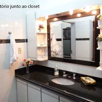 Chácara em Porto Ferreira, bairro Estância dos Granjeiros