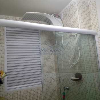 Apartamento em Pirassununga, bairro Residencial Garrovers