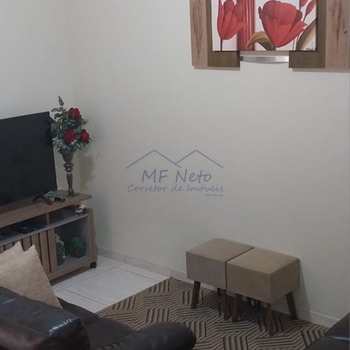 Casa em Pirassununga, bairro Jardim Treviso