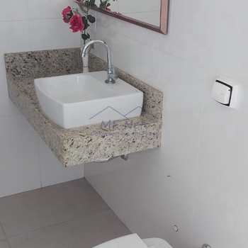 Casa em Pirassununga, bairro Jardim Treviso